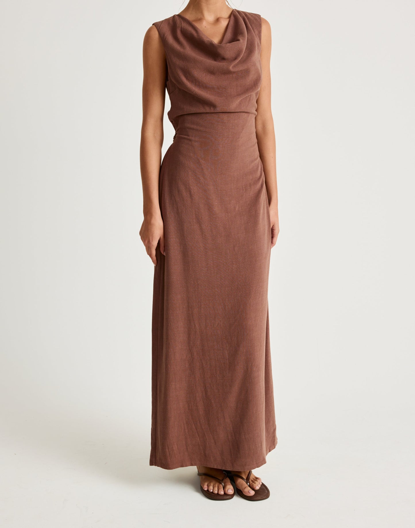 Shoreline Maxi Dress (Oak)