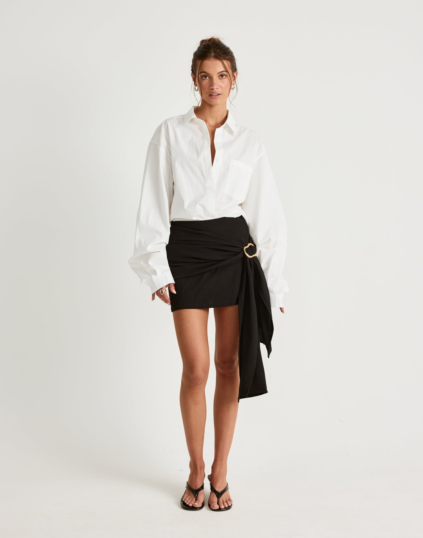 Evelyn Mini Skirt (Black)