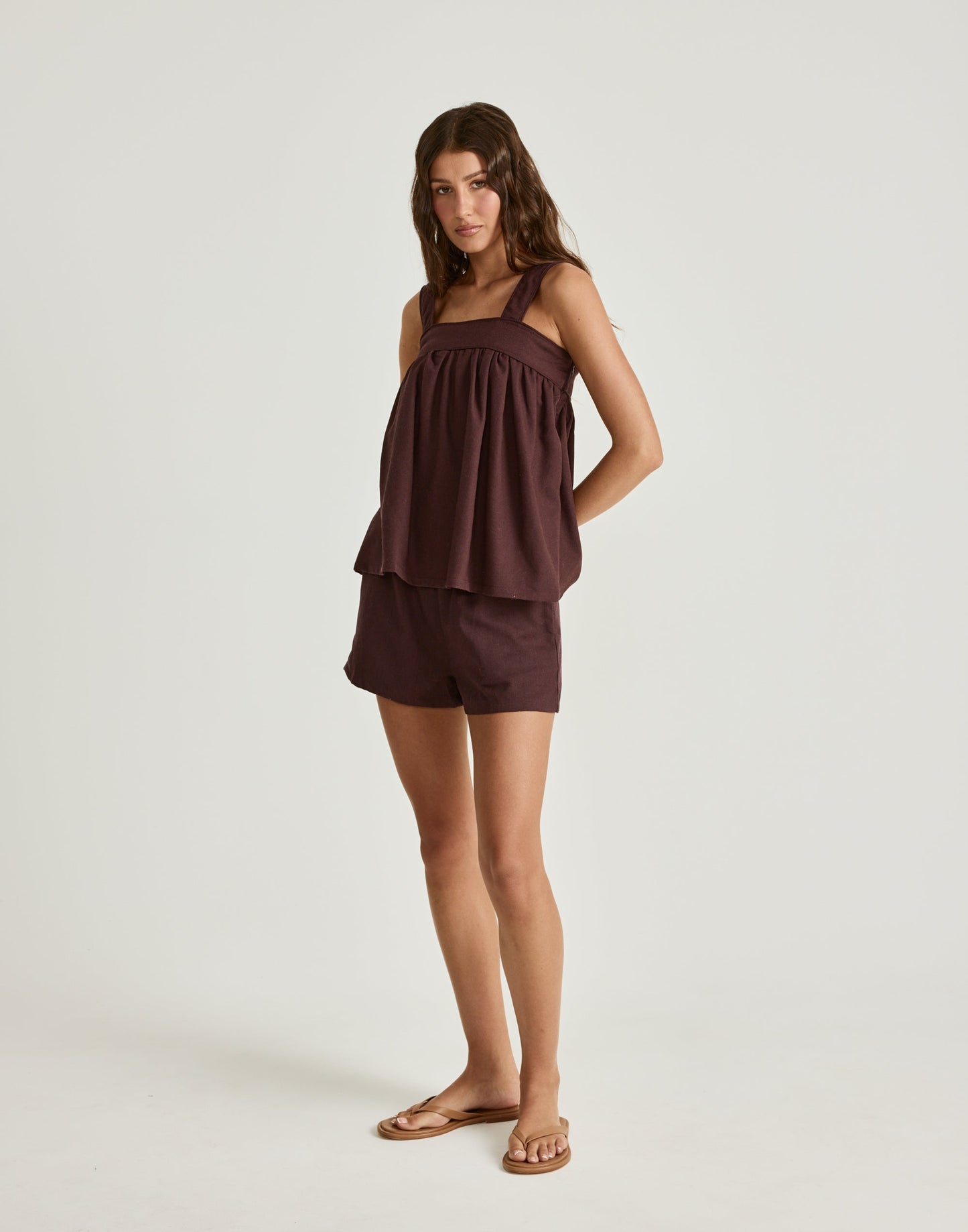 Sutton Shorts (Dark Mahogany)