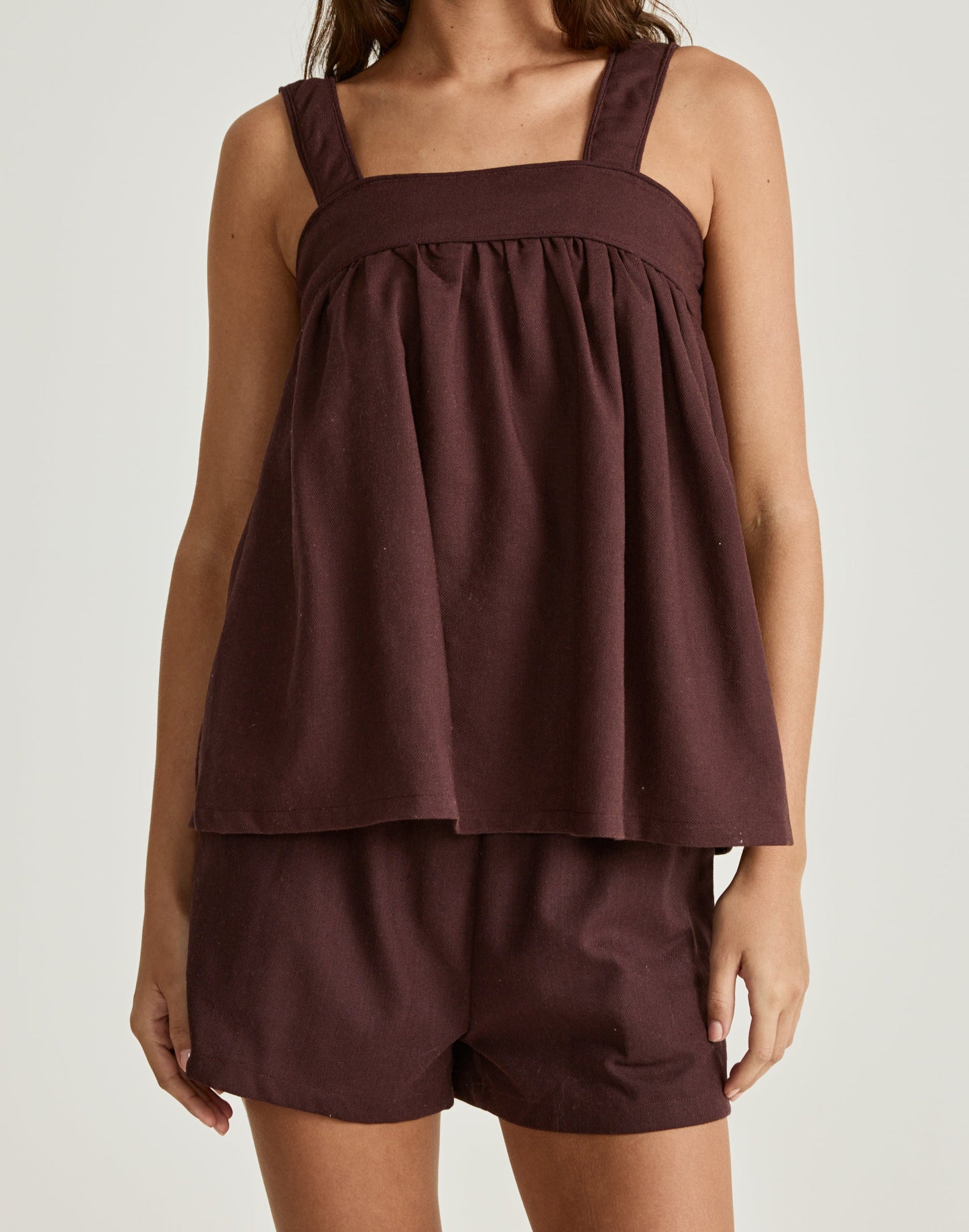 Sutton Shorts (Dark Mahogany)