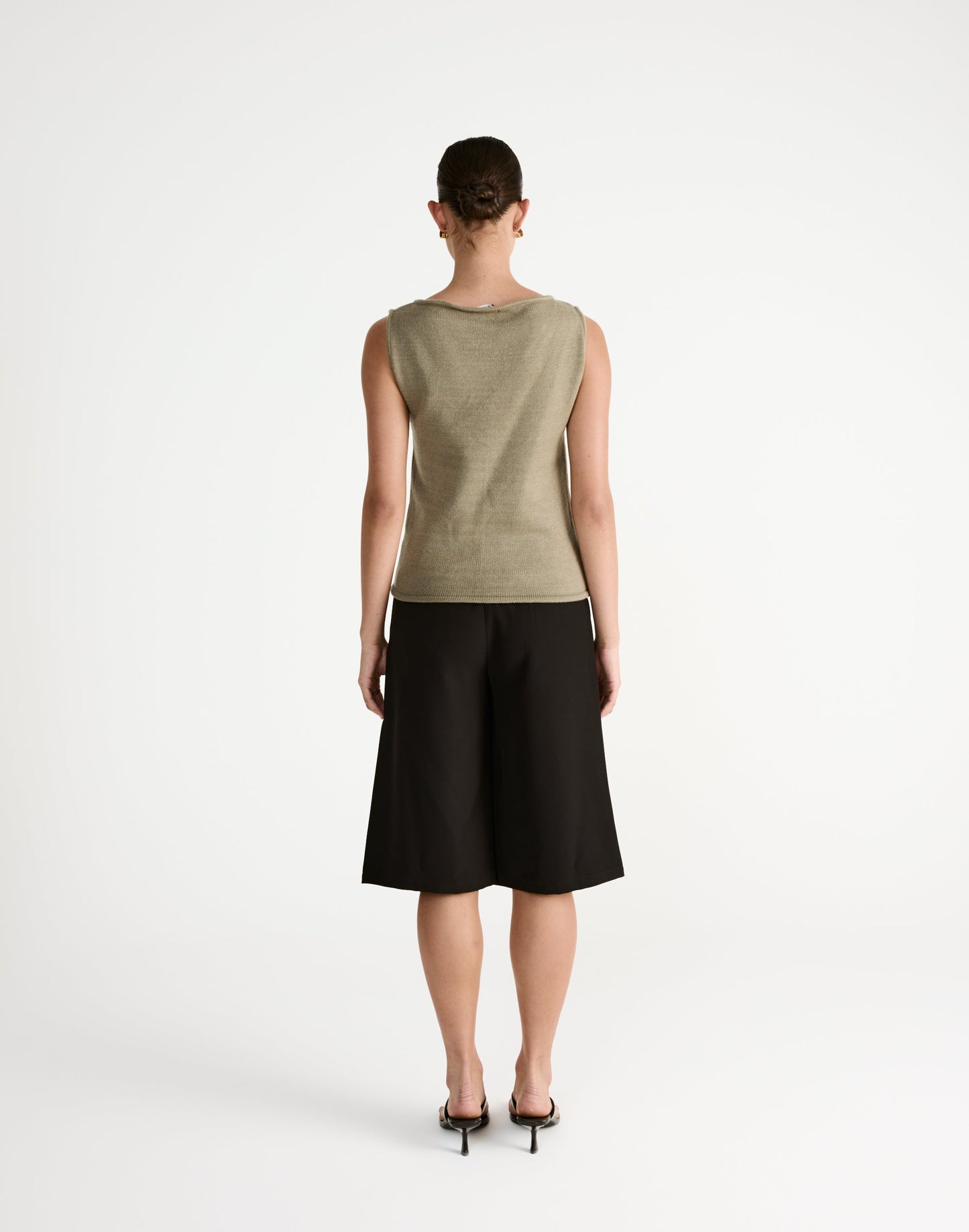 Wynter Top (Dusty Olive)