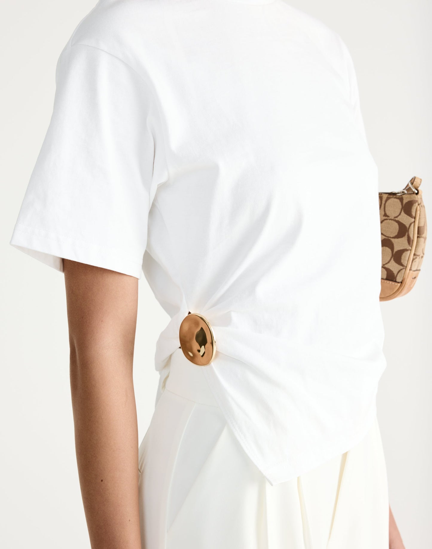 Olivia Brooch (Gold)