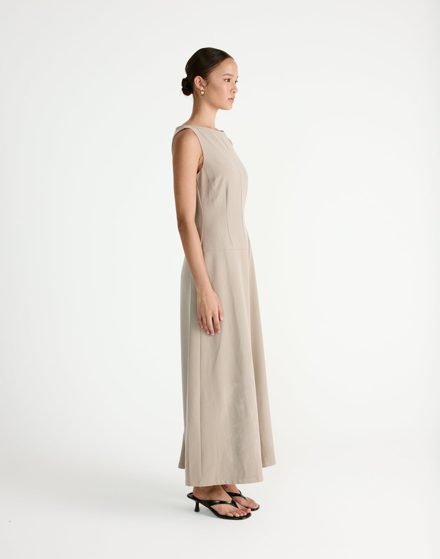 Flux Maxi Dress (Pebble)