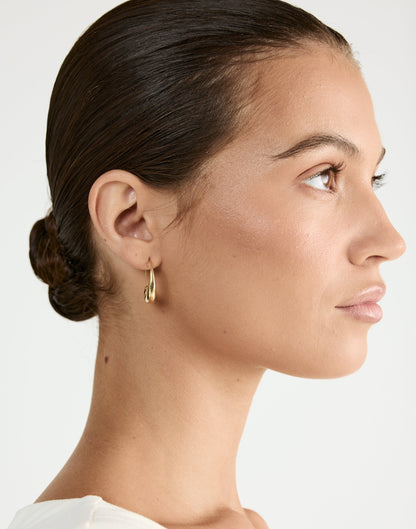 Orelia Earrings (Gold)