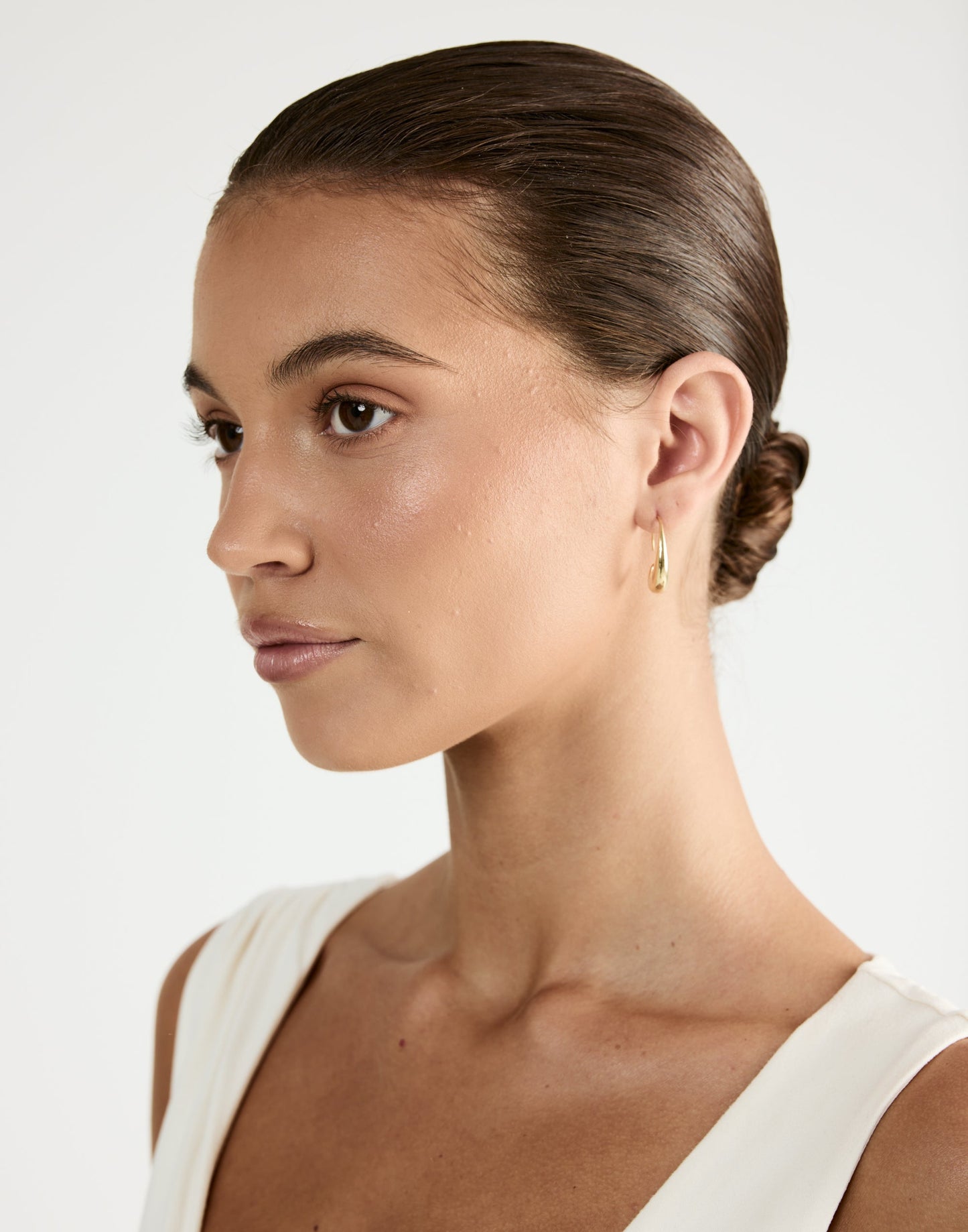 Orelia Earrings (Gold)
