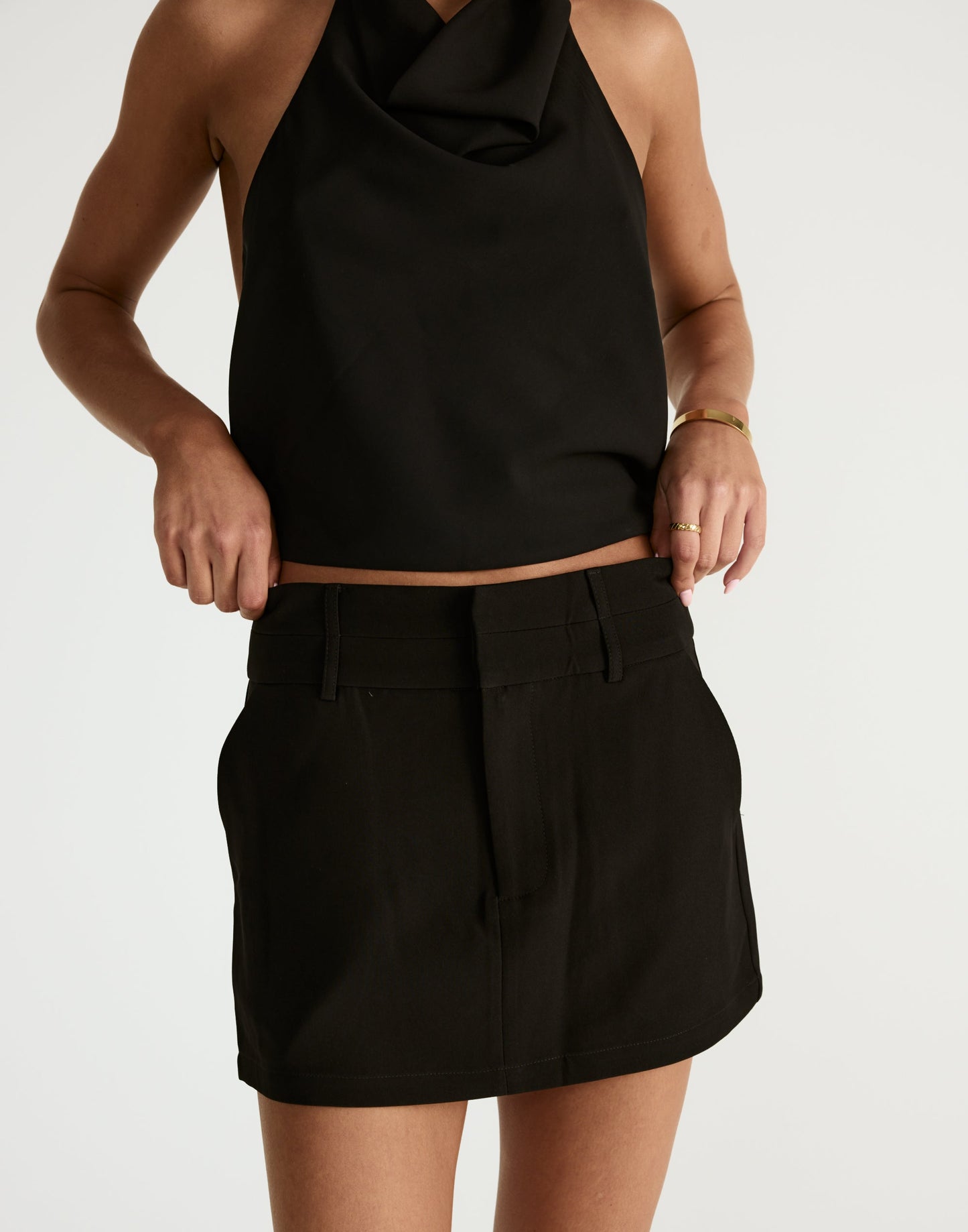 Aster Mini Skirt (Black)