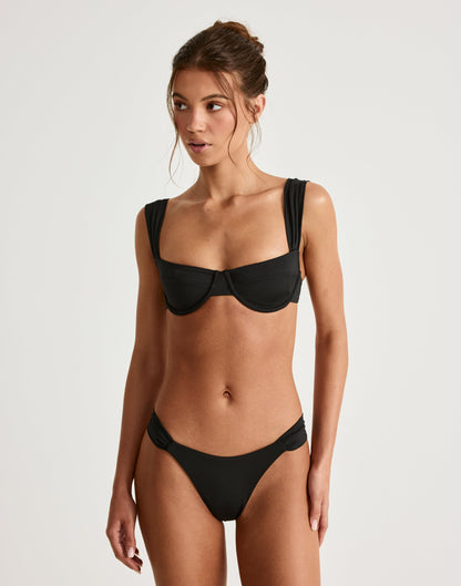 Layla Balconette Bikini Top (Black)