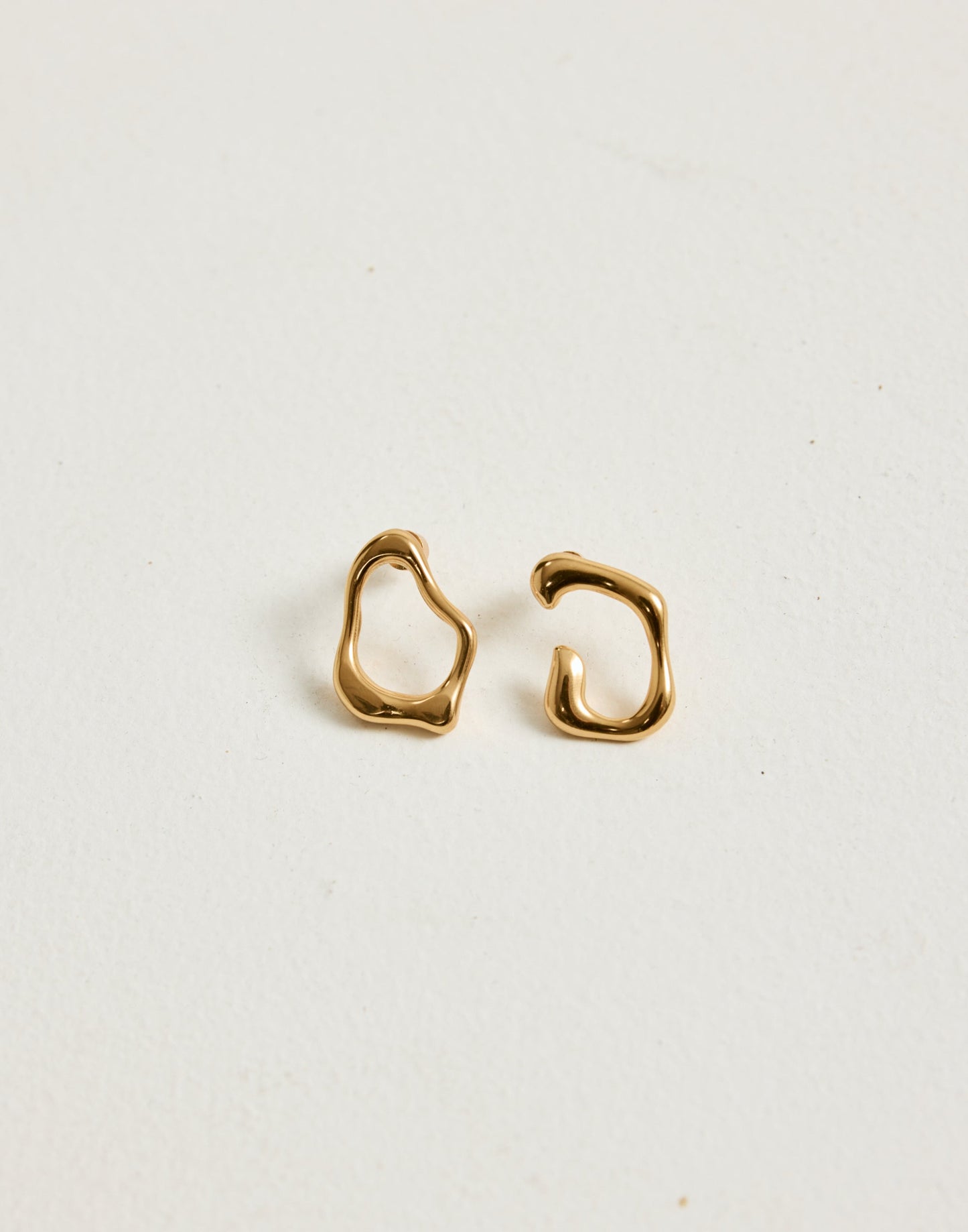 Lillie Earrings (Gold)