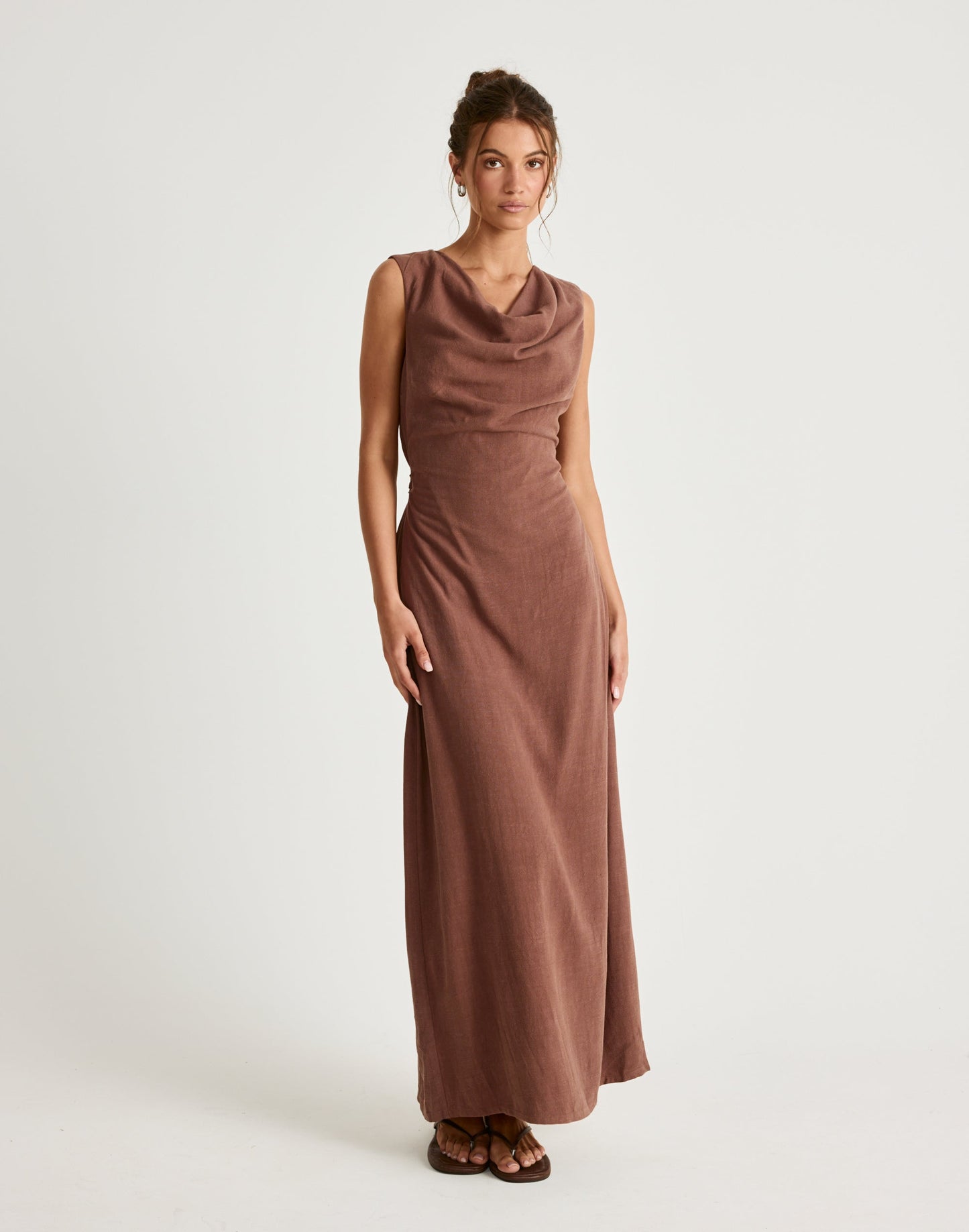 Shoreline Maxi Dress (Oak)