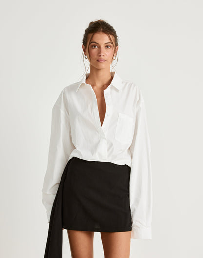 Evelyn Mini Skirt (Black)