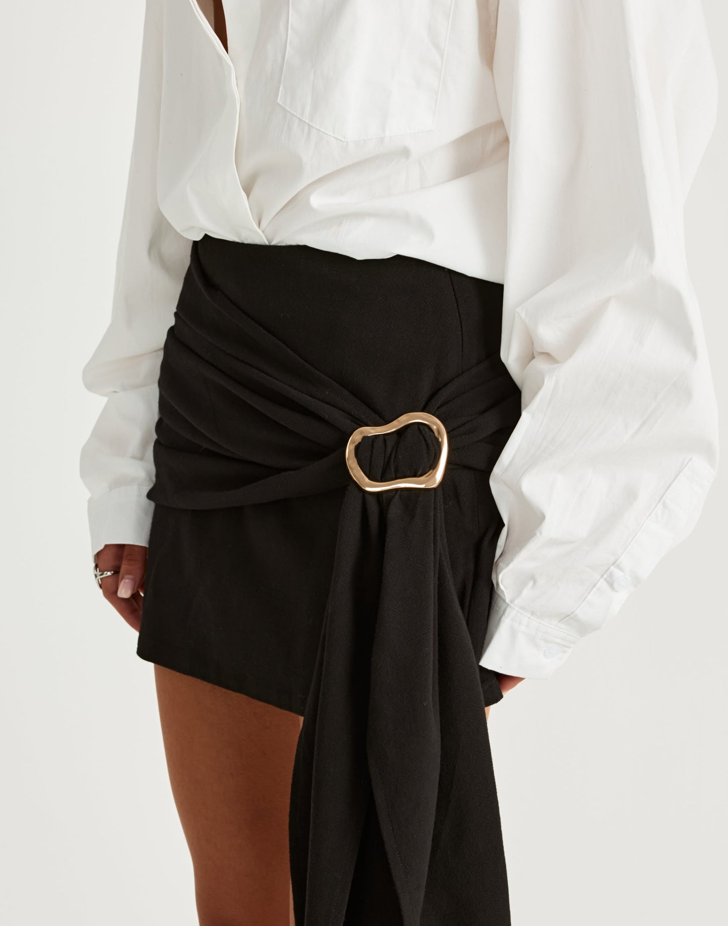 Remi Ring Brooch (Gold)