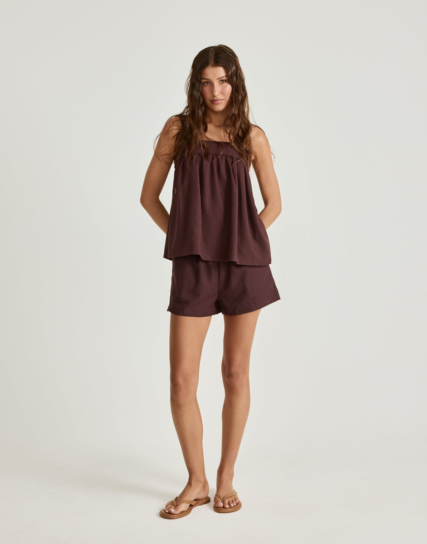 Sutton Shorts (Dark Mahogany)