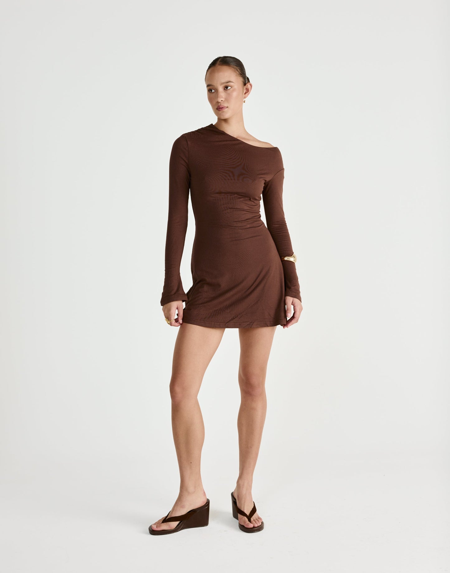 Ozias Long Sleeve Mini Dress (Chocolate)
