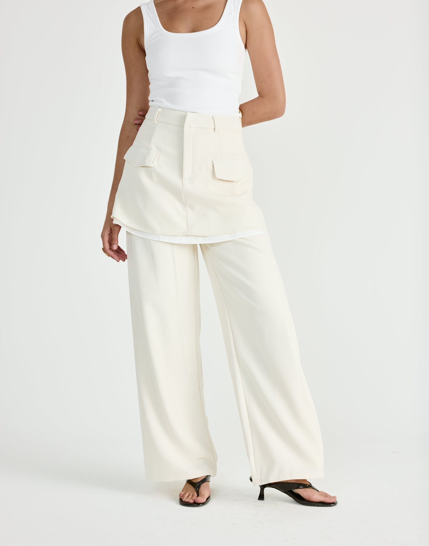 Scarlette Mini Skirt (Oat)