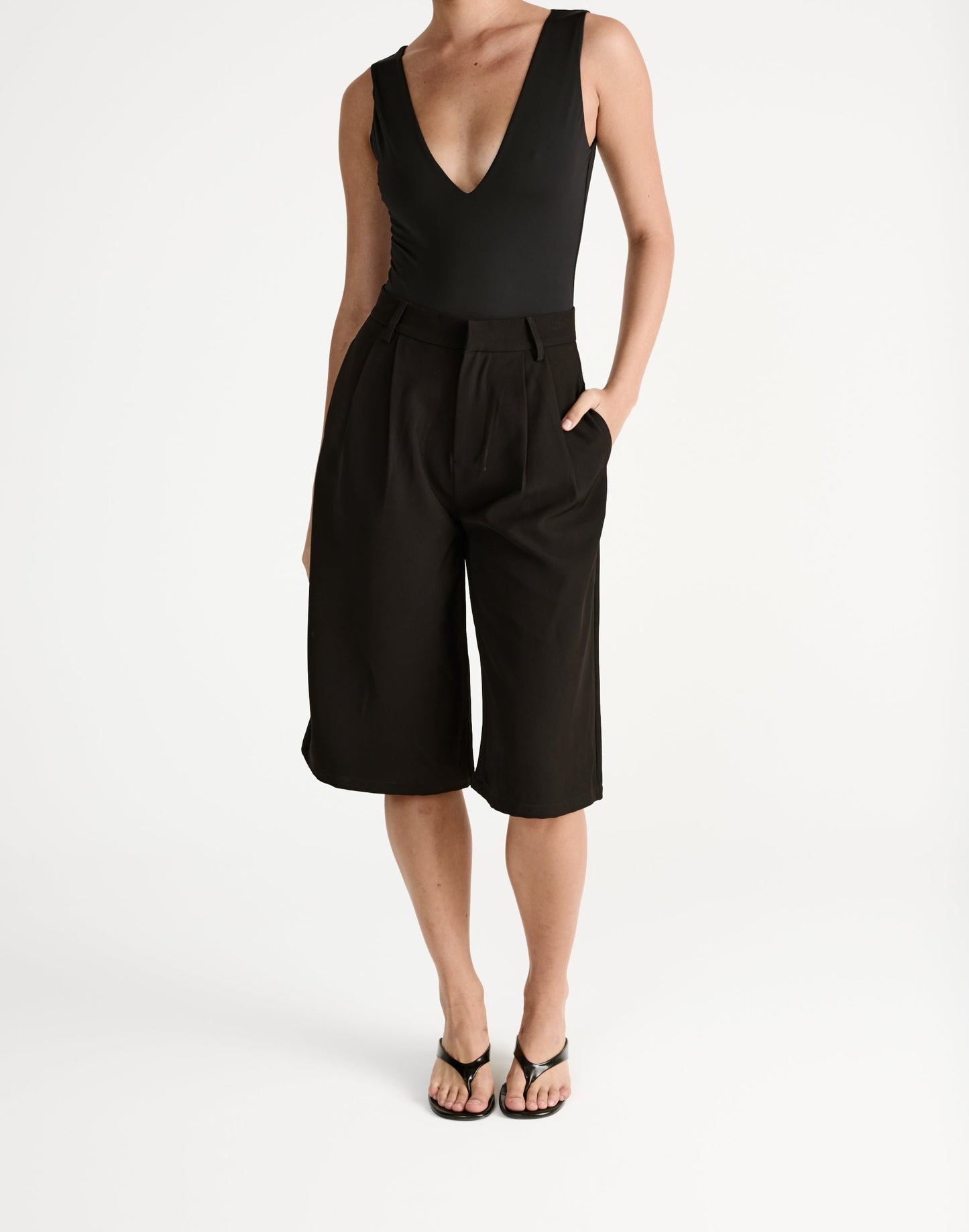 Emmett Midi Pants (Black)
