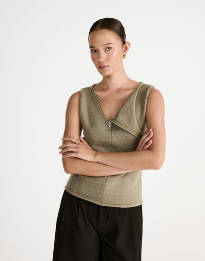 Wynter Top (Dusty Olive)