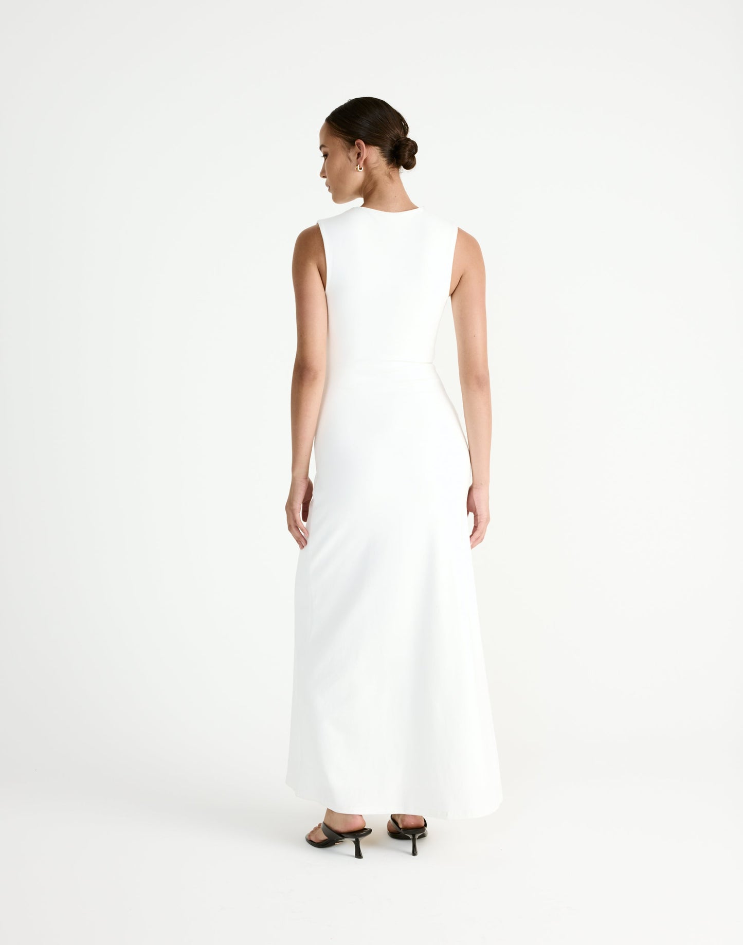 Cosmia Maxi Dress (Off White)