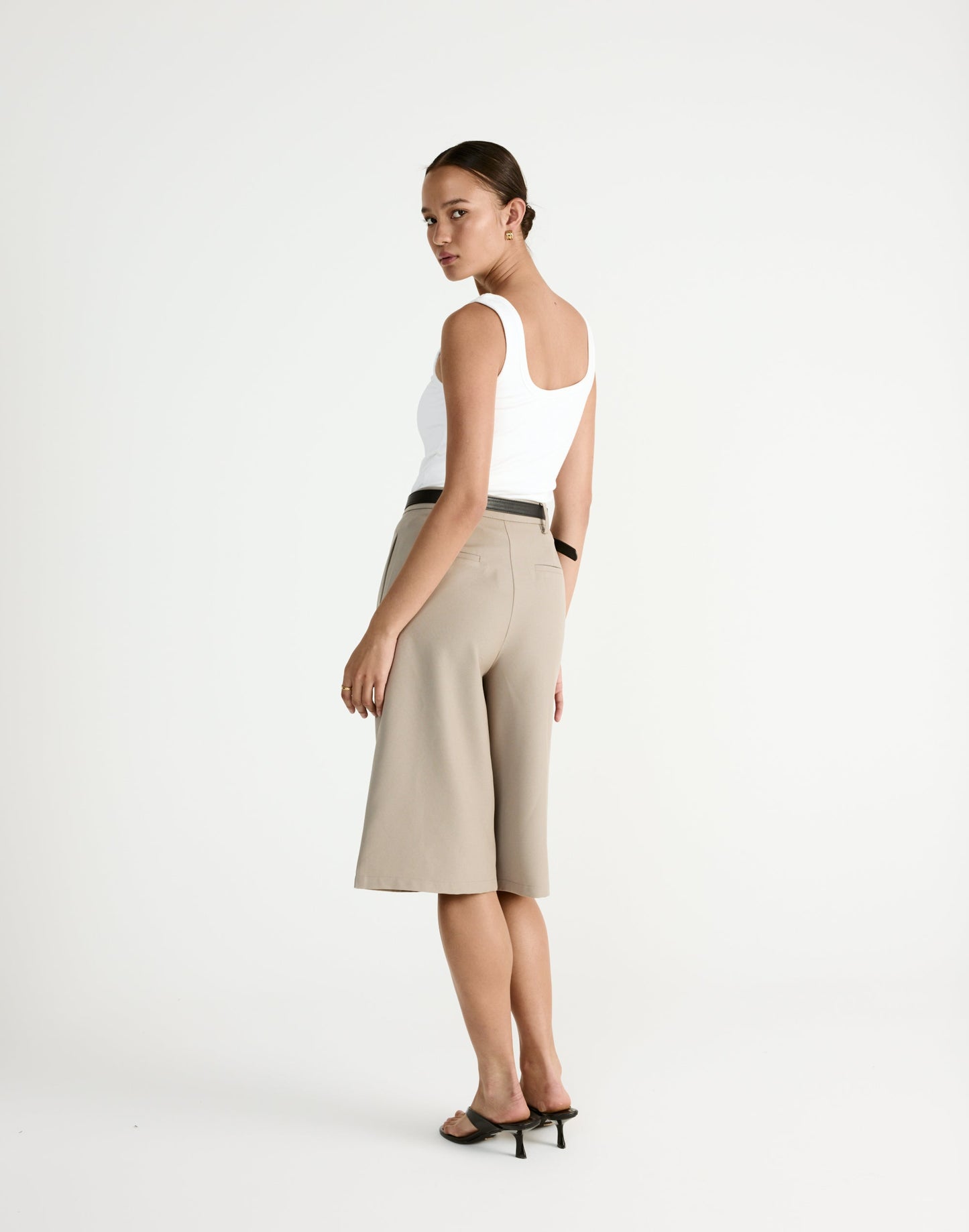 Emmett Midi Pants (Pebble)